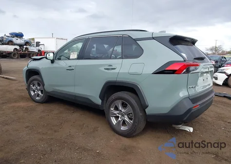 2024 Toyota Rav4 Xle z USA, uszkodzony, nr VIN JTMW1RFV1RD122824